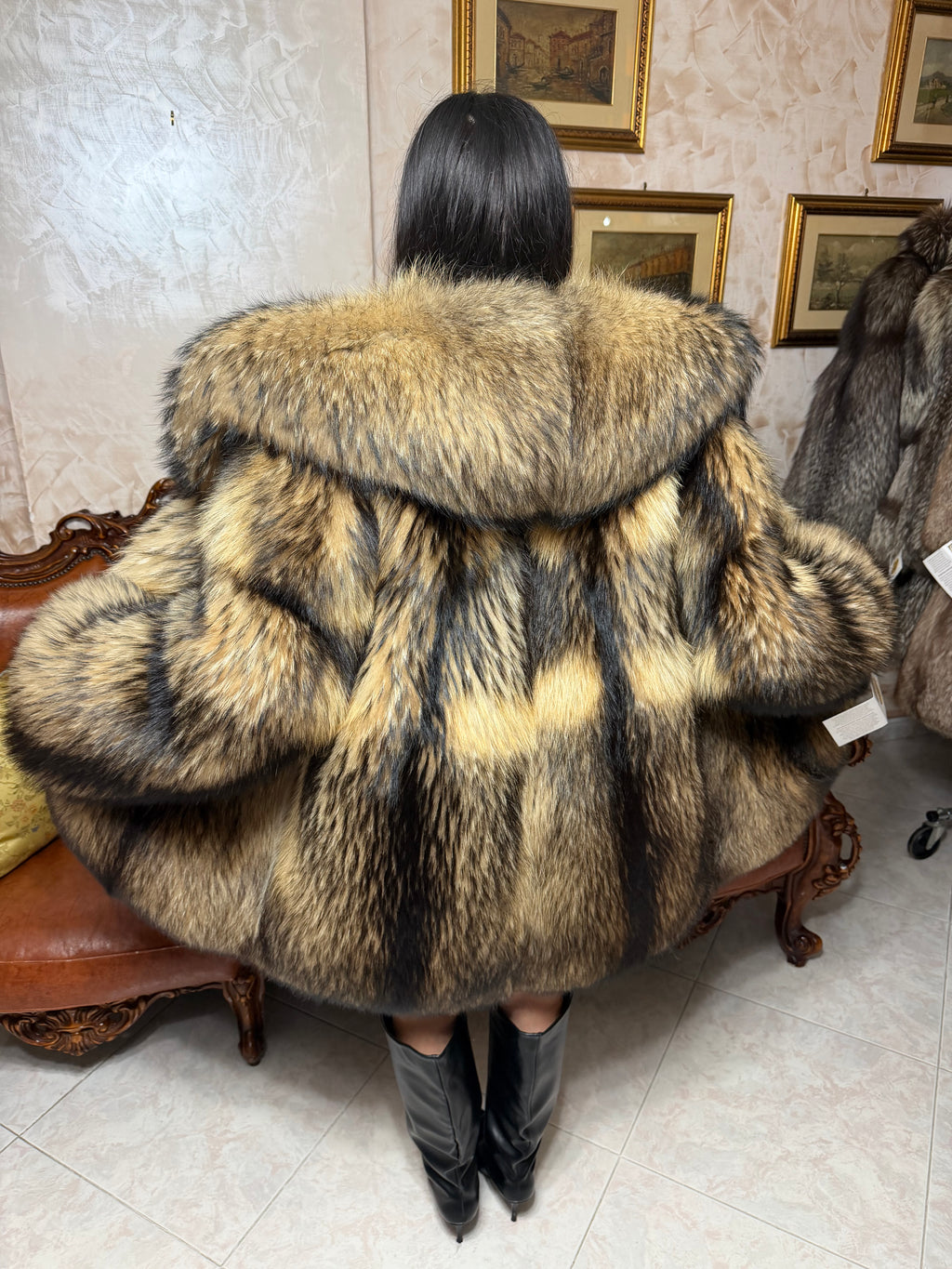 Pelzjacke aus Marderhund